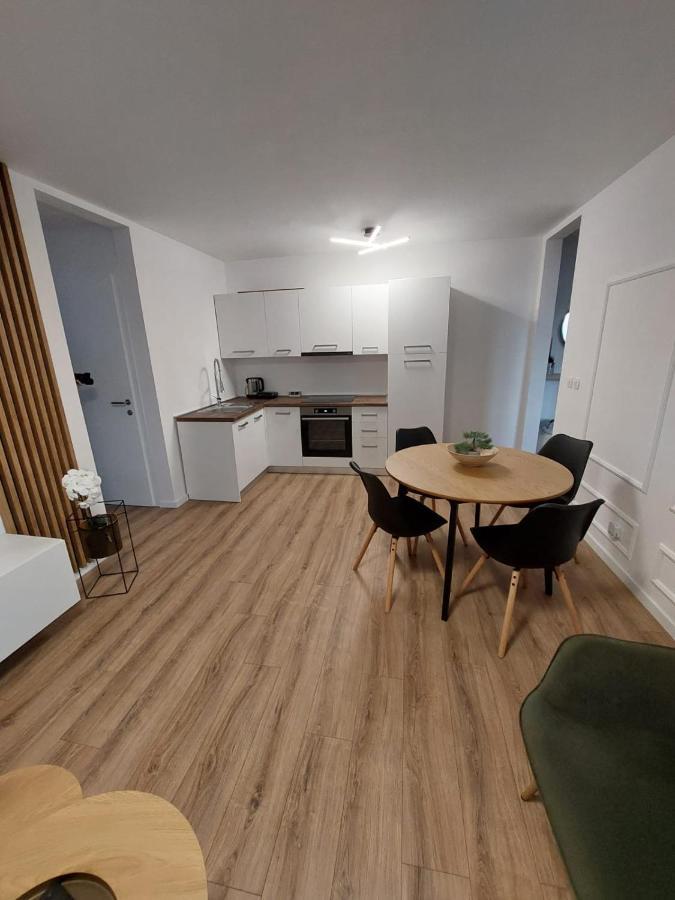 Апартаменти Apartman Nila Вуковар Екстер'єр фото